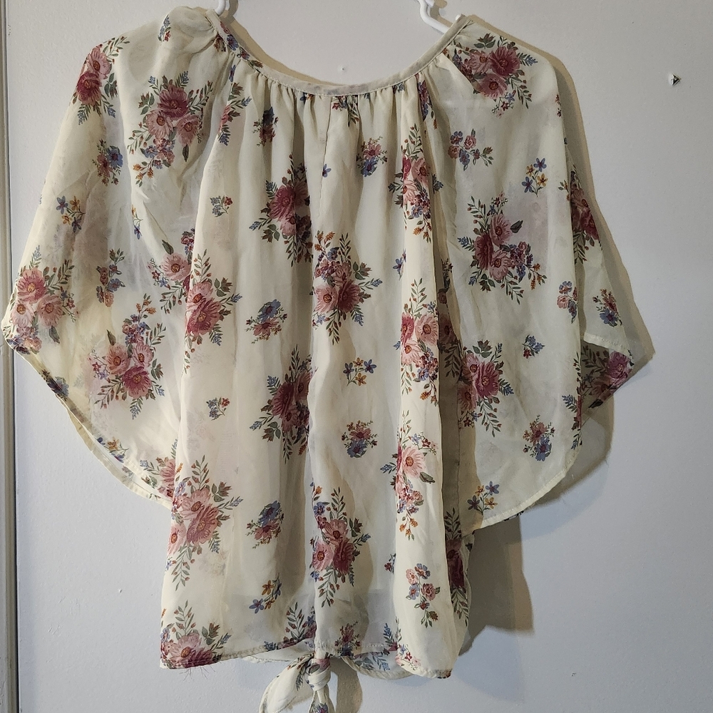 Knitworks Floral Women's Top size XL with Crochet Detail - Cream - Picture 5 of 5